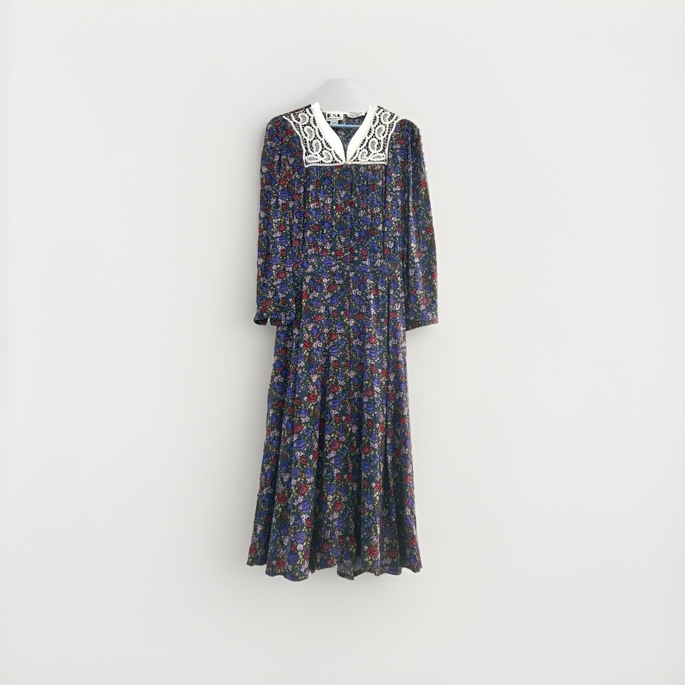 Vtg Karin Stevens Floral Prairie Maxi Dress 8 Crochet Collar Cottagecore Pockets